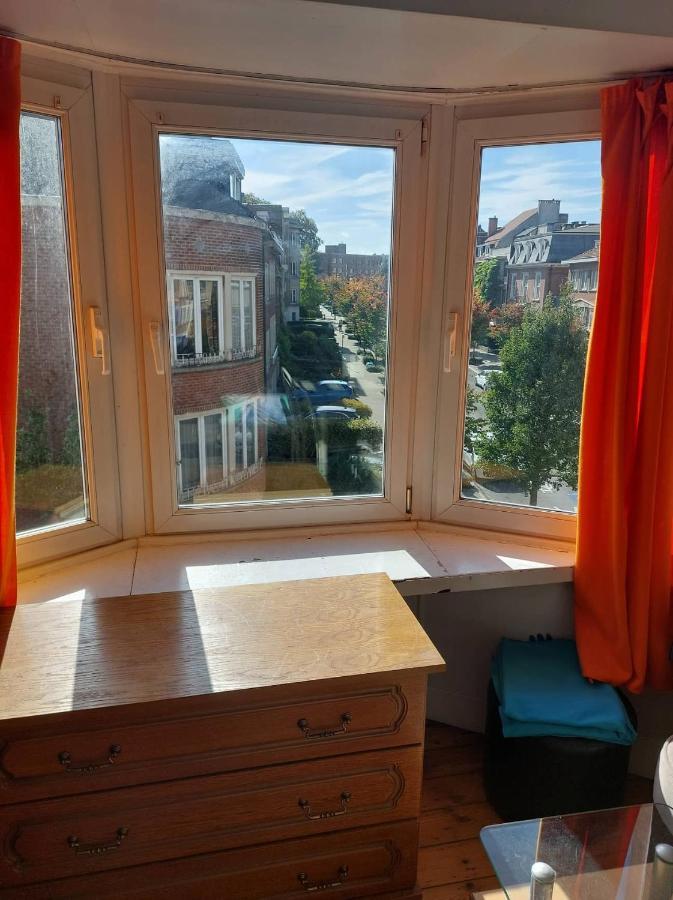 Rustic Rest Hotel Brussel Bagian luar foto