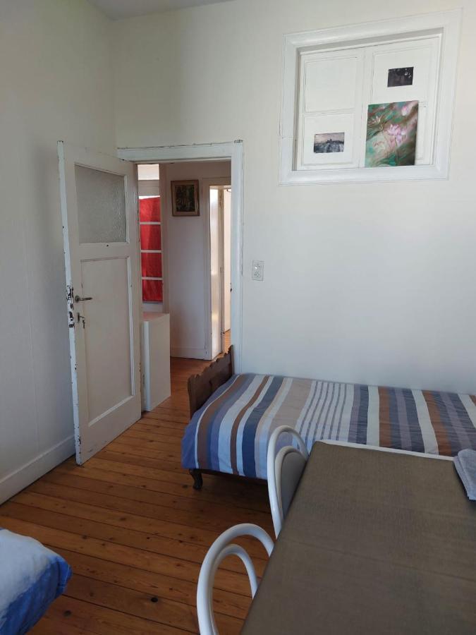 Rustic Rest Hotel Brussel Bagian luar foto